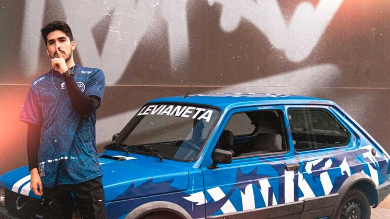 Leviat&aacute;n's announcement photo of aspas signing with their Valorant team, photo via Leviat&aacute;n