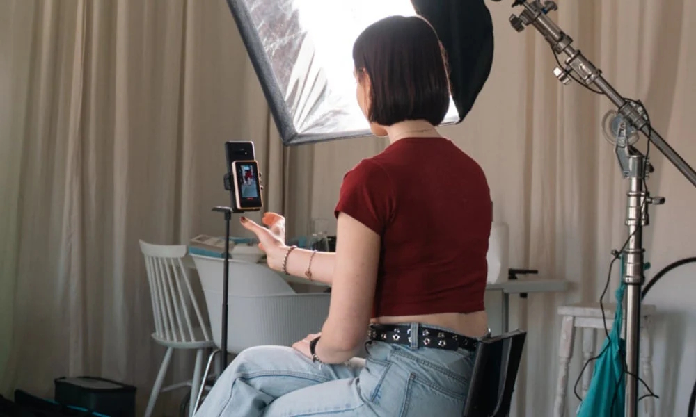 7 Tips to Become a Popular TikTok Live Streamer in 2026